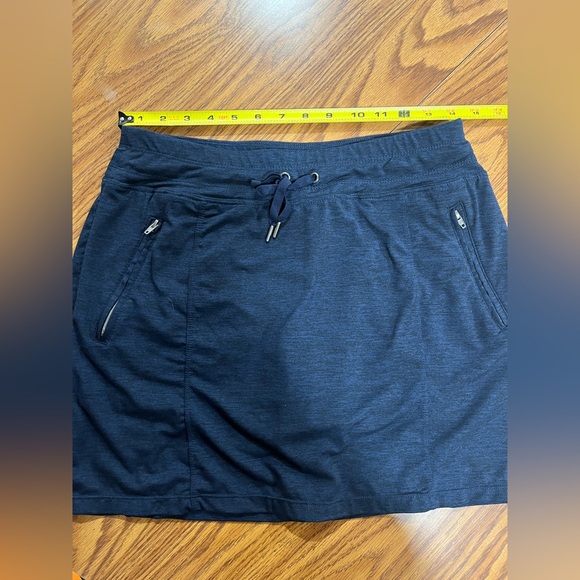 Tangerine Navy Skort - Medium - Picture 4 of 8